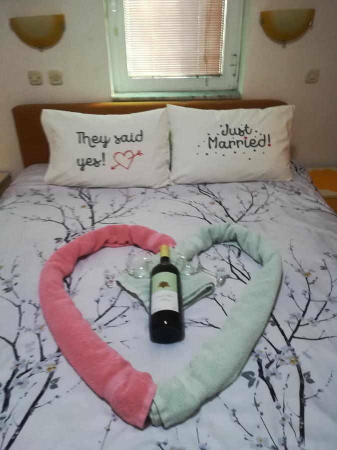 Karoski Apartments & Suites Ohrid Ngoại thất bức ảnh