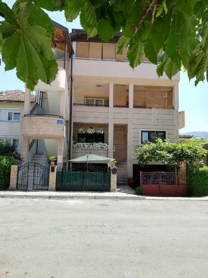 Karoski Apartments & Suites Ohrid Ngoại thất bức ảnh